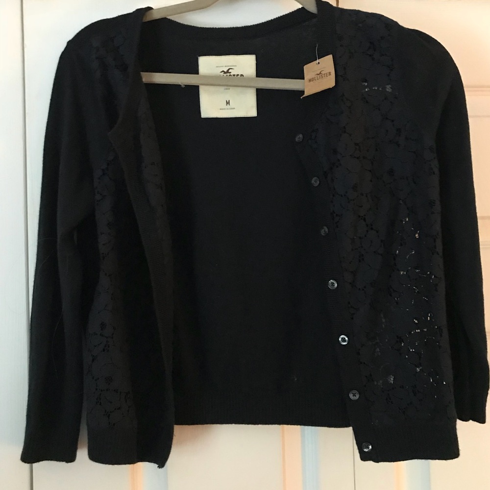 Cropped Hollister Cardigan